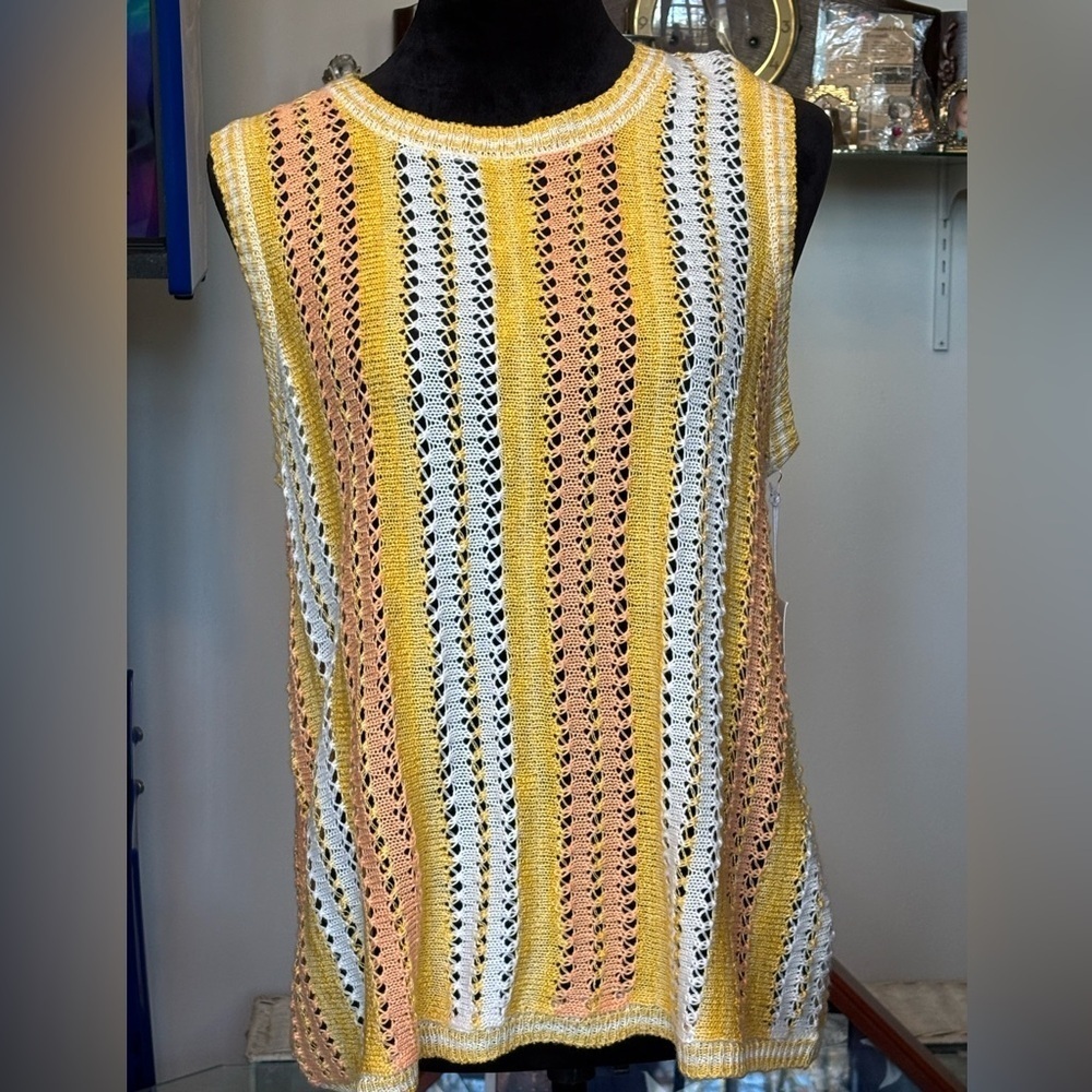 Lauren Conrad Striped Yellow and White Sleeveless  sweater Top NWT